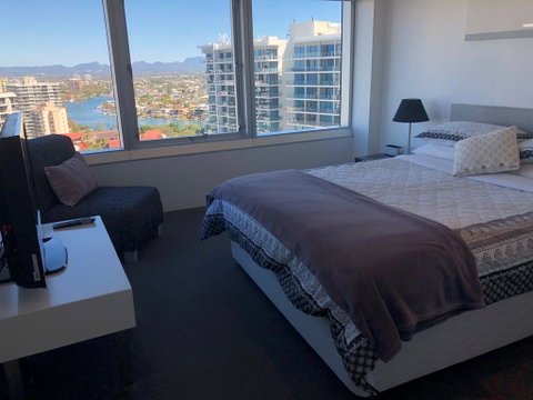 Luxury Large One Bedroom Surfers Paradise - Lismore Accommodation 0
