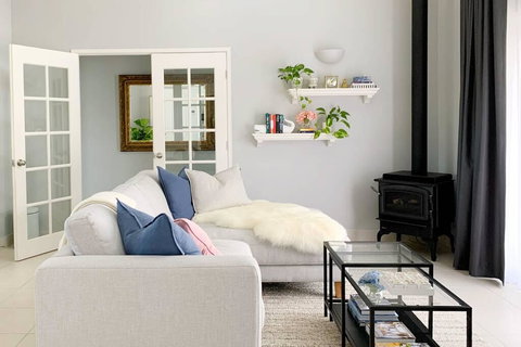 Luxury Storybook Manor Guest Suite - Lismore Accommodation 0