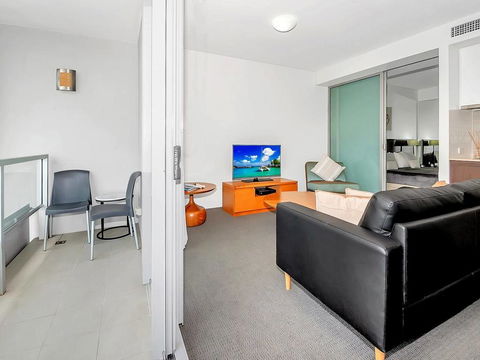 Luxury Waterfront Escape On The Harbour 315 - Lismore Accommodation 3