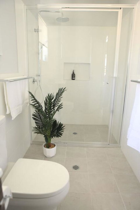 Mala Retreat, Shiraz Suite 5 Star Immaculate And Comfortable - Lismore Accommodation 3