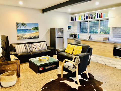 Malibu Apartment - Peregian Beach - Lismore Accommodation 1