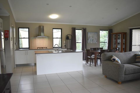 Melawondi Spring Retreat - Lismore Accommodation 2