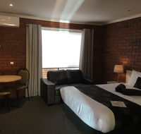 Melton Motor Inn and Apartments - Lismore Accommodation