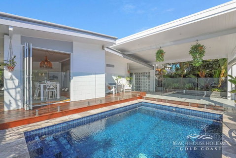 Miami Beachside Beach House - Lismore Accommodation 3