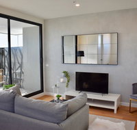 Modern and Elegant Apartment Near The Beach