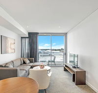 Modern Studio Apartment in Chatswood - Lismore Accommodation