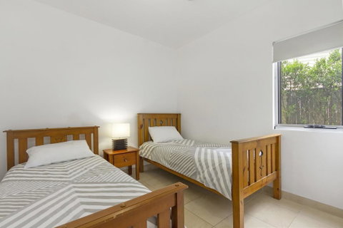 Mollymook Townhouse - Shepherd Street 3/13 - Lismore Accommodation 3