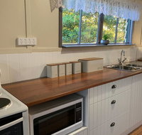 Murray's Farm Cottage - Lismore Accommodation