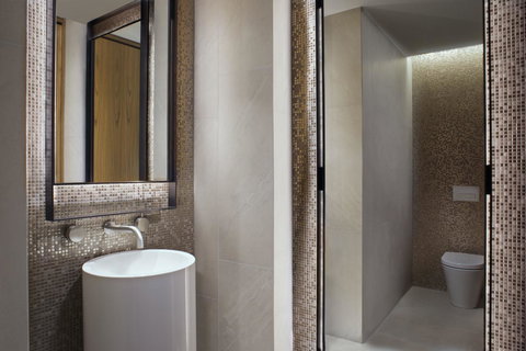 The Ritz-Carlton, Perth - Lismore Accommodation 9
