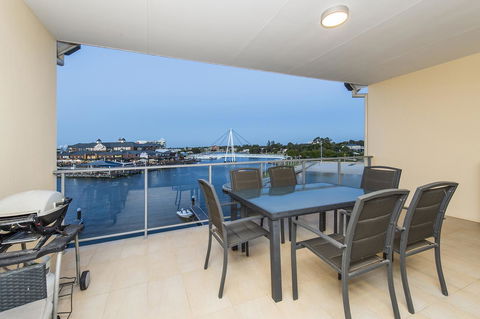 Dolphin Quay Apartments - Lismore Accommodation 23