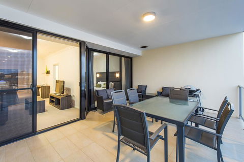 Dolphin Quay Apartments - Lismore Accommodation 37