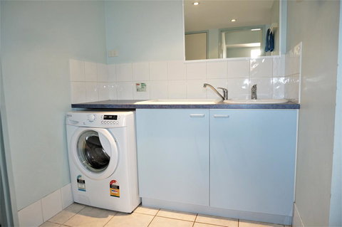 Osprey Holiday Village Unit 120 - Plenty Of Room For A Large Family - Lismore Accommodation 11