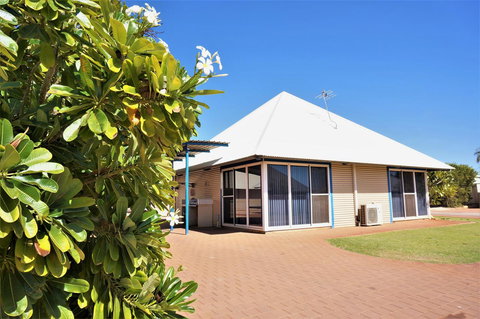 Osprey Holiday Village Unit 120 - Plenty Of Room For A Large Family - Lismore Accommodation 18