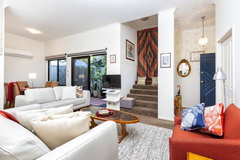 Como Executive Apartment - Lismore Accommodation 9