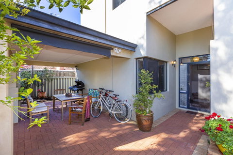 Como Executive Apartment - Lismore Accommodation 2