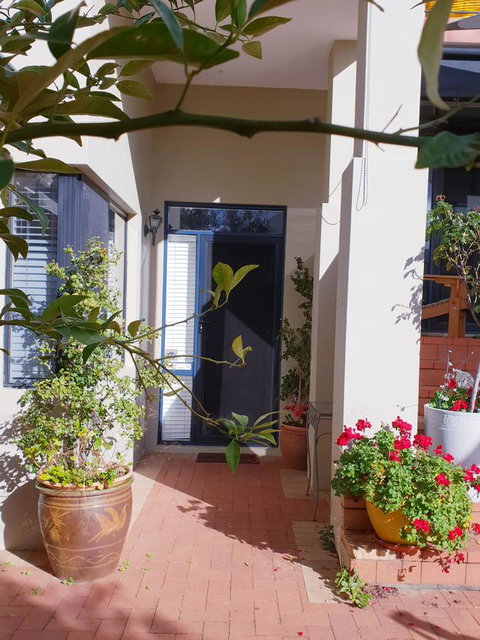 Como Executive Apartment - Lismore Accommodation 3