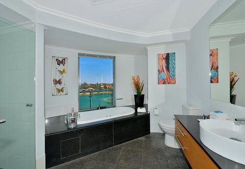 A 406 FANTASTIC OCEAN BEACH And MARINA VIEW APT - MANDURAH - Lismore Accommodation 30