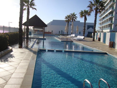 A 406 FANTASTIC OCEAN BEACH And MARINA VIEW APT - MANDURAH - Lismore Accommodation 25