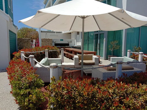 A 406 FANTASTIC OCEAN BEACH And MARINA VIEW APT - MANDURAH - Lismore Accommodation 8