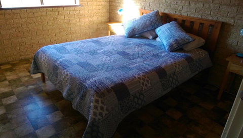 Kestrel Chalets - Lismore Accommodation 7