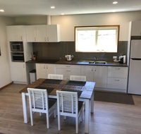 Loma Cottages - Lismore Accommodation