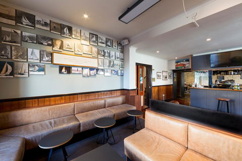 Customs House Hotel - Lismore Accommodation 1