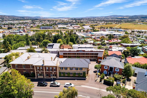 Coach House Launceston - Lismore Accommodation 30