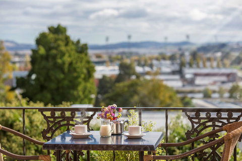 Coach House Launceston - Lismore Accommodation 27