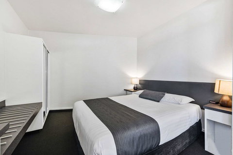 Coach House Launceston - Lismore Accommodation 12