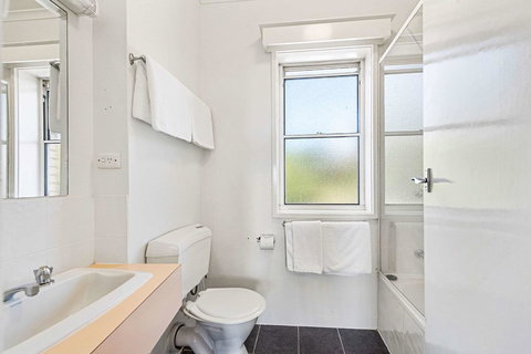 Coach House Launceston - Lismore Accommodation 25