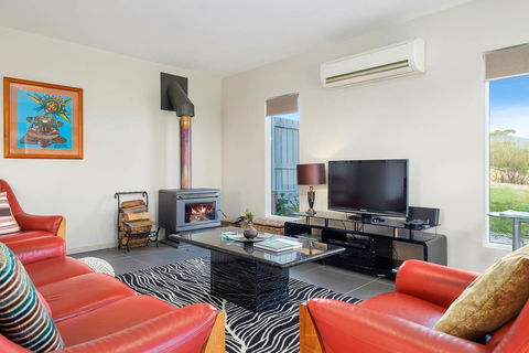 Manfield Seaside Bruny Island - Lismore Accommodation 3