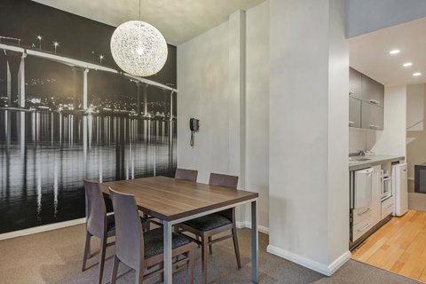 Mantra One Sandy Bay Road - Lismore Accommodation 19