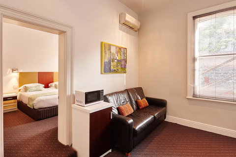 Auldington Hotel - Lismore Accommodation 16
