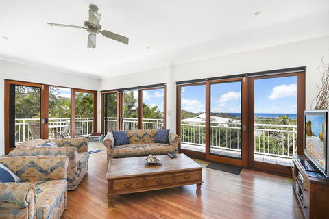 Notre Reve - 2/4 Brolga Place - Lismore Accommodation 3