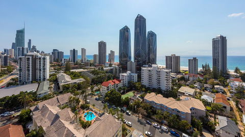 Oaks Gold Coast Hotel - Lismore Accommodation 2