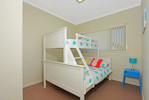 Ocean 1/42, Mollymook - Lismore Accommodation 1
