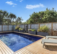 Ocean Luxe Retreat Luxury House with pool tennis court fireplace walk to beach - Lismore Accommodation