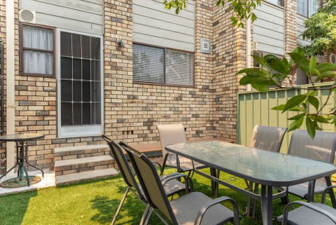 Ocean St Holiday Apartment - Lismore Accommodation 2