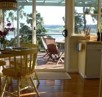 Olive's Cottage - Lismore Accommodation