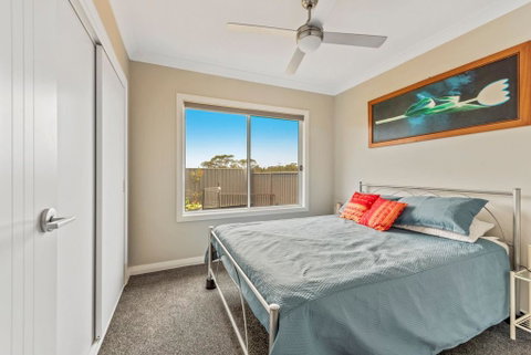 Ontario Way 1 Burrill Lake - Lismore Accommodation 3