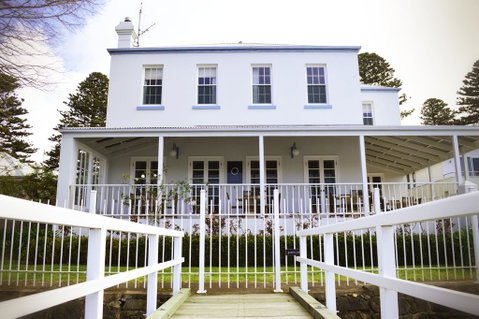 Oscars Waterfront Boutique Hotel - Lismore Accommodation 0