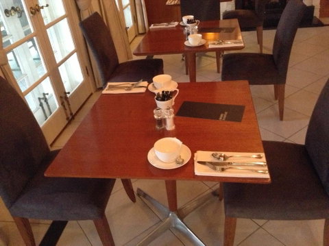 Oscars Waterfront Boutique Hotel - Lismore Accommodation 1