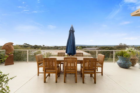 Ourania Luxury Bed And Breakfast Sleeps 7 - Lismore Accommodation 3