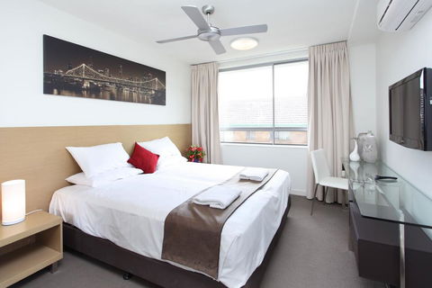 PA Apartments - Lismore Accommodation 1