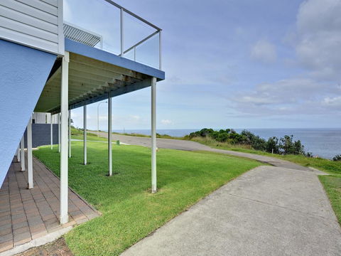 Pacific Street, 28, Ocean Retreat - Lismore Accommodation 0
