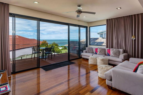 Panoramic Views From Private Roof Top Deck - Lismore Accommodation 0