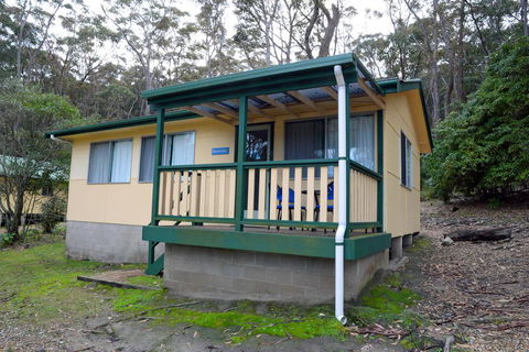 Pebbly Beach Shacks - Lismore Accommodation 2