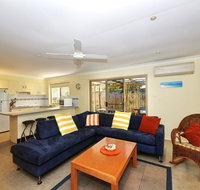 Pet Friendly Beach Home - Lismore Accommodation