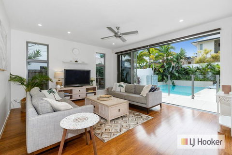PIRIE BEACH House - Lismore Accommodation 3