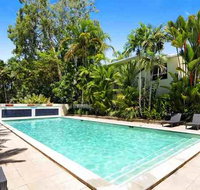Plantation House 1 Spacious 4 Bedroom House Near Beach WIFI Netflix Telstra TV Playground Pool BBQ - Lismore Accommodation